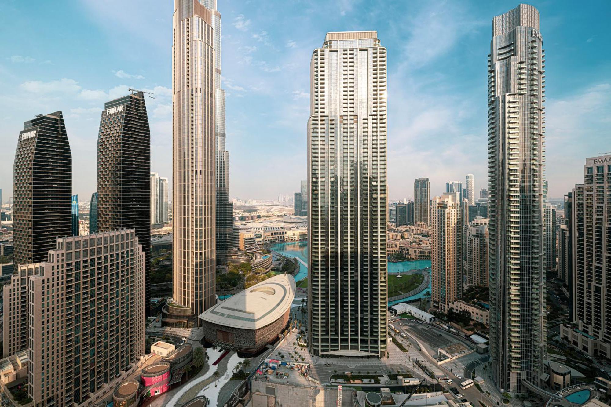 Magnificent - Stylish 3 Bedroom Retreat With A Burj Khalifa View Apartment