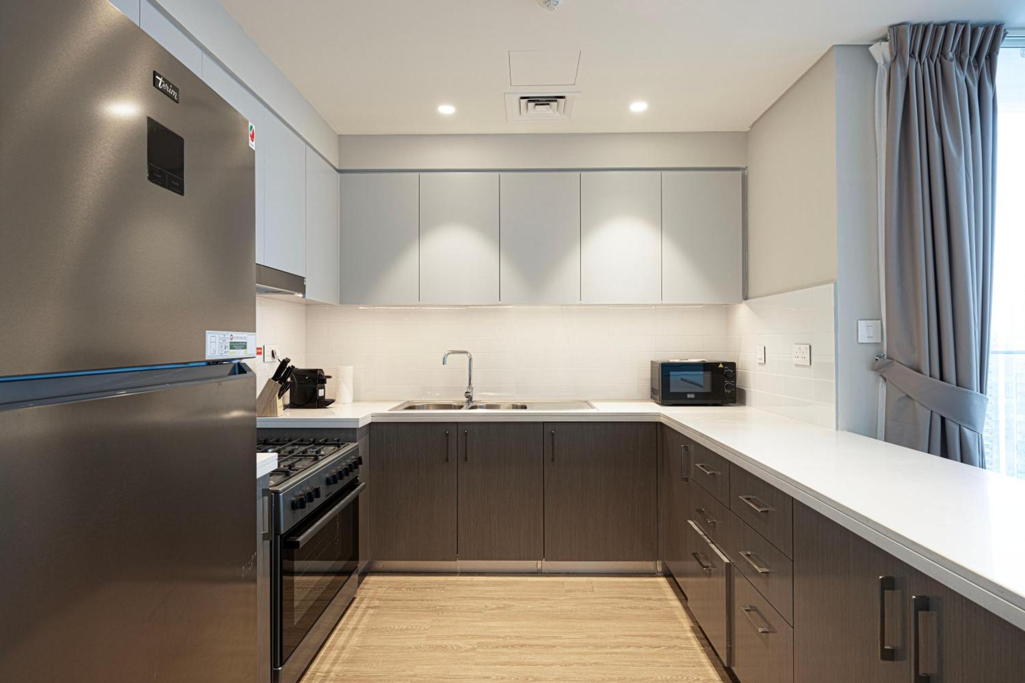 Magnificent - Stylish 3 Bedroom Retreat With A Burj Khalifa View Apartment